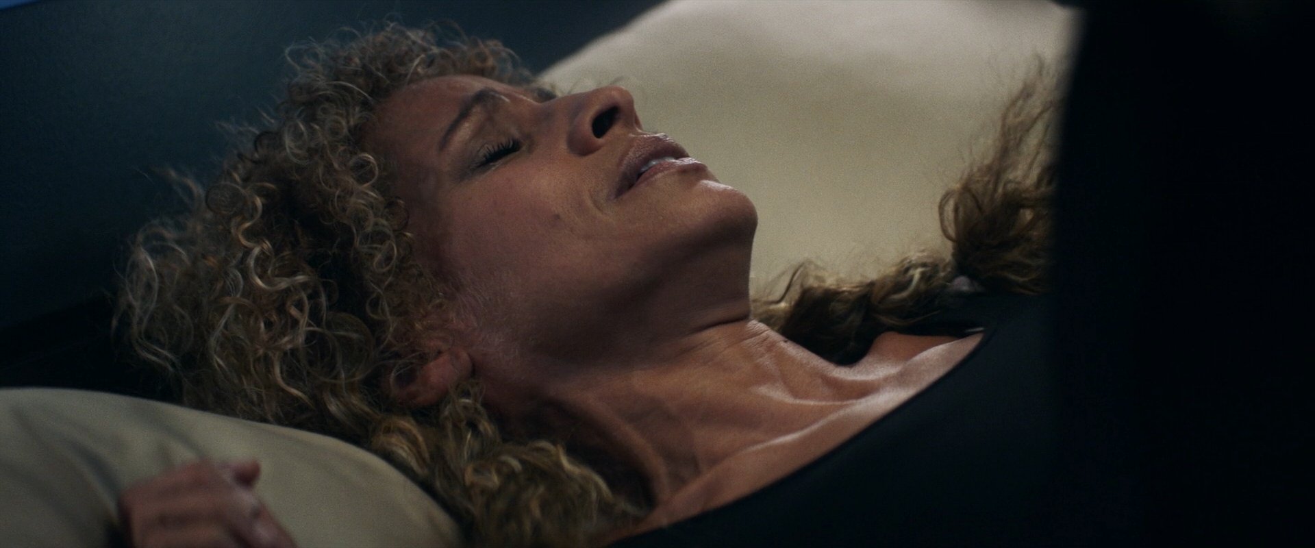 extant_StarTrek_PIC_1x06-TheImpossibleBox_02619.jpg