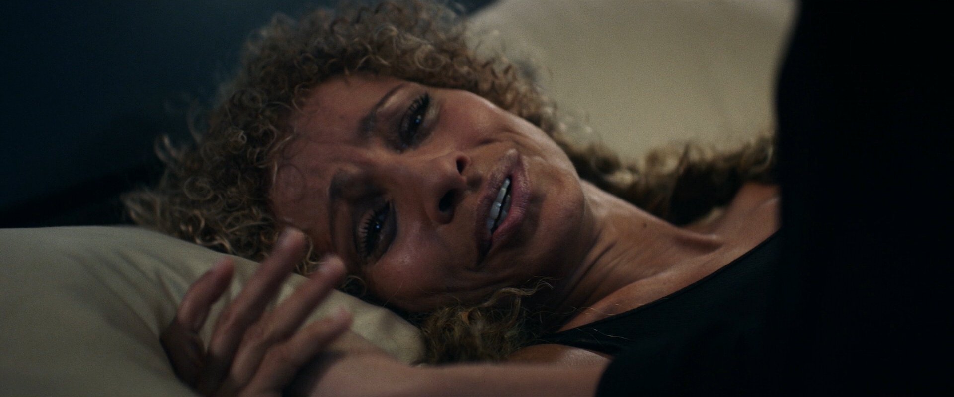 extant_StarTrek_PIC_1x06-TheImpossibleBox_02654.jpg