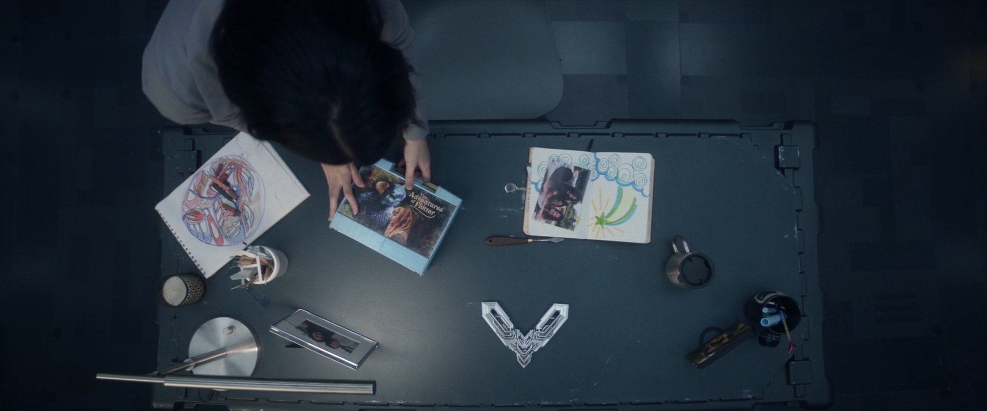 extant_StarTrek_PIC_1x06-TheImpossibleBox_03091.jpg