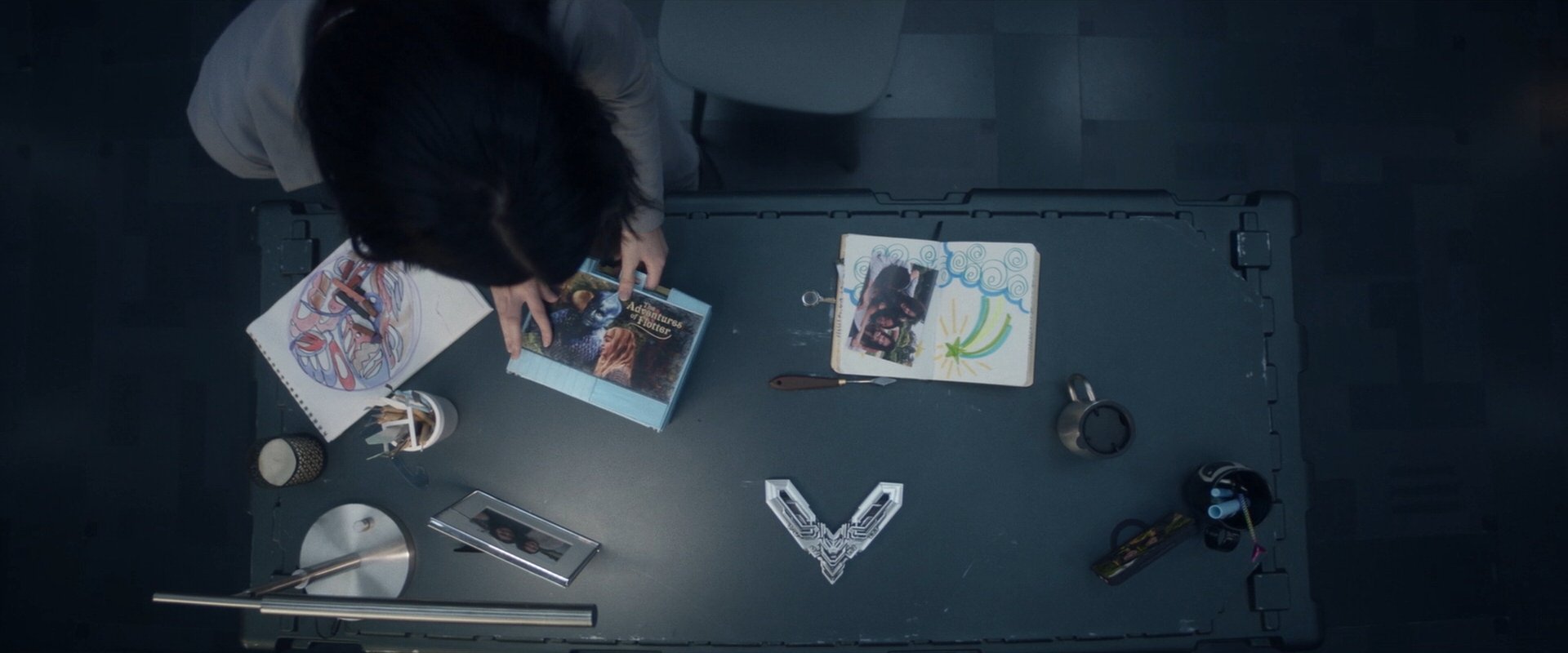 extant_StarTrek_PIC_1x06-TheImpossibleBox_03092.jpg