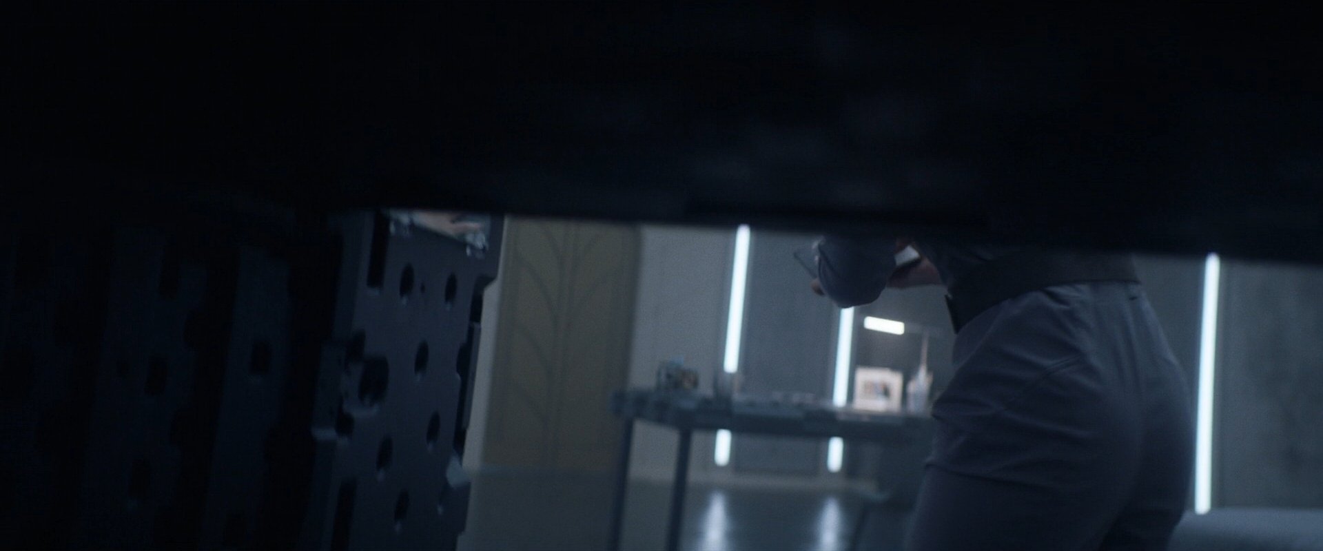 extant_StarTrek_PIC_1x06-TheImpossibleBox_03108.jpg