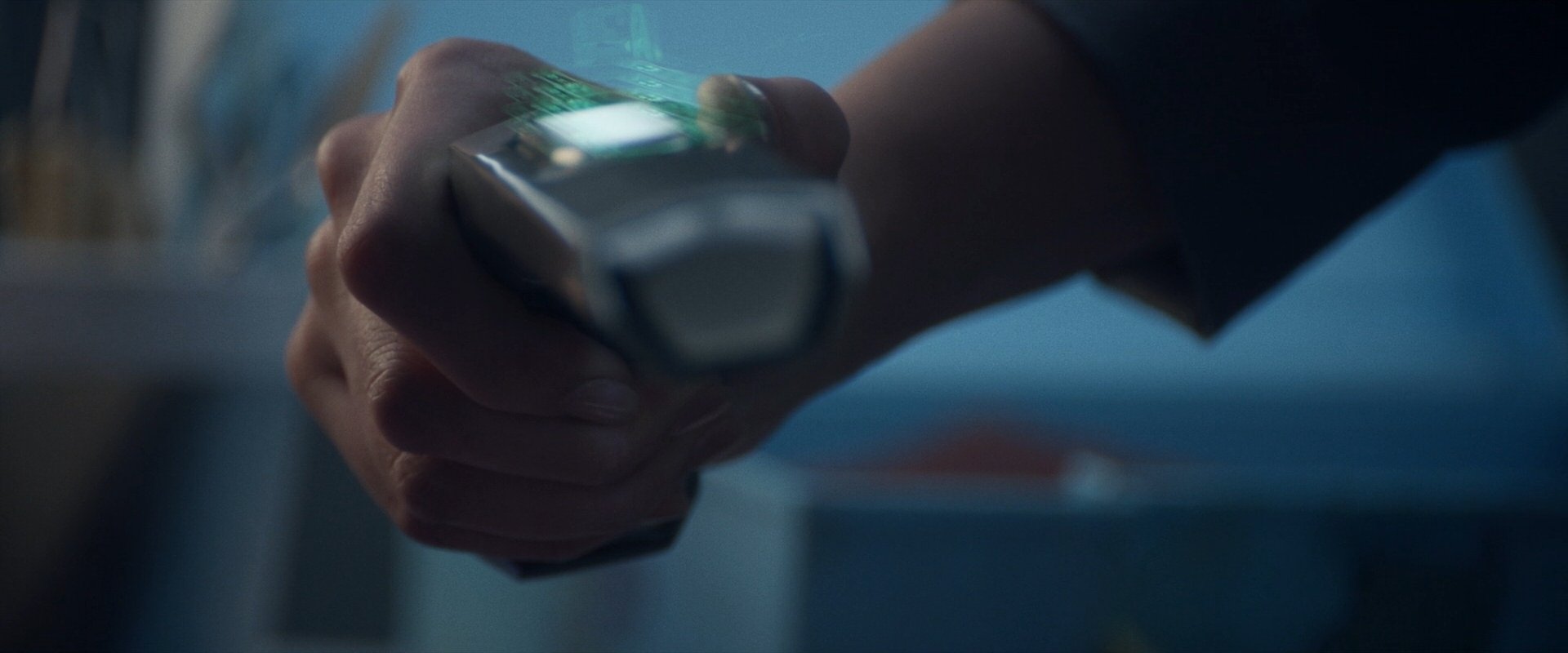 extant_StarTrek_PIC_1x06-TheImpossibleBox_03127.jpg