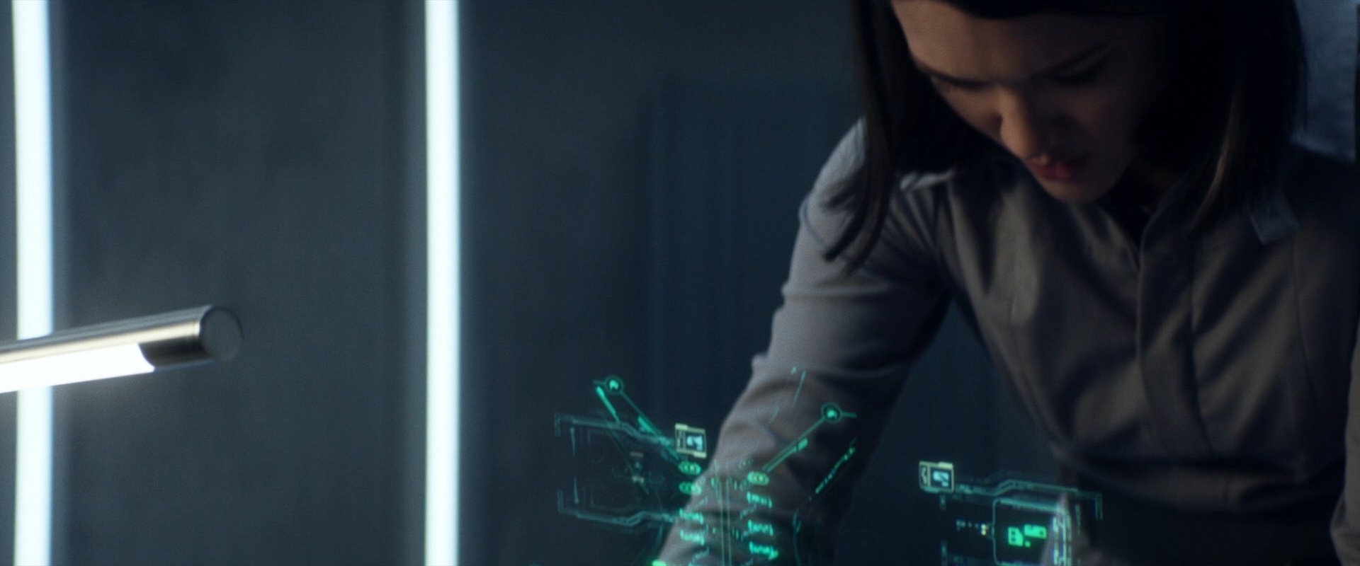 extant_StarTrek_PIC_1x06-TheImpossibleBox_03200.jpg