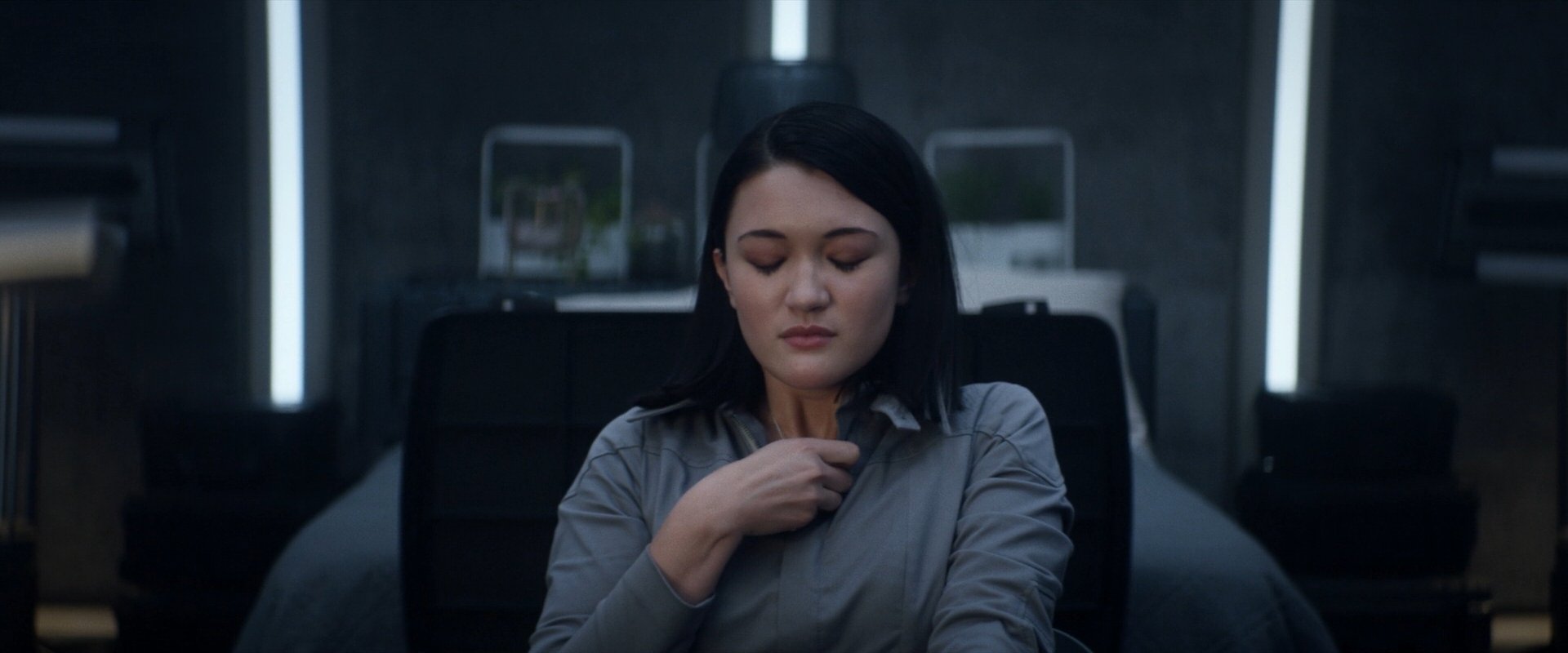 extant_StarTrek_PIC_1x06-TheImpossibleBox_03238.jpg