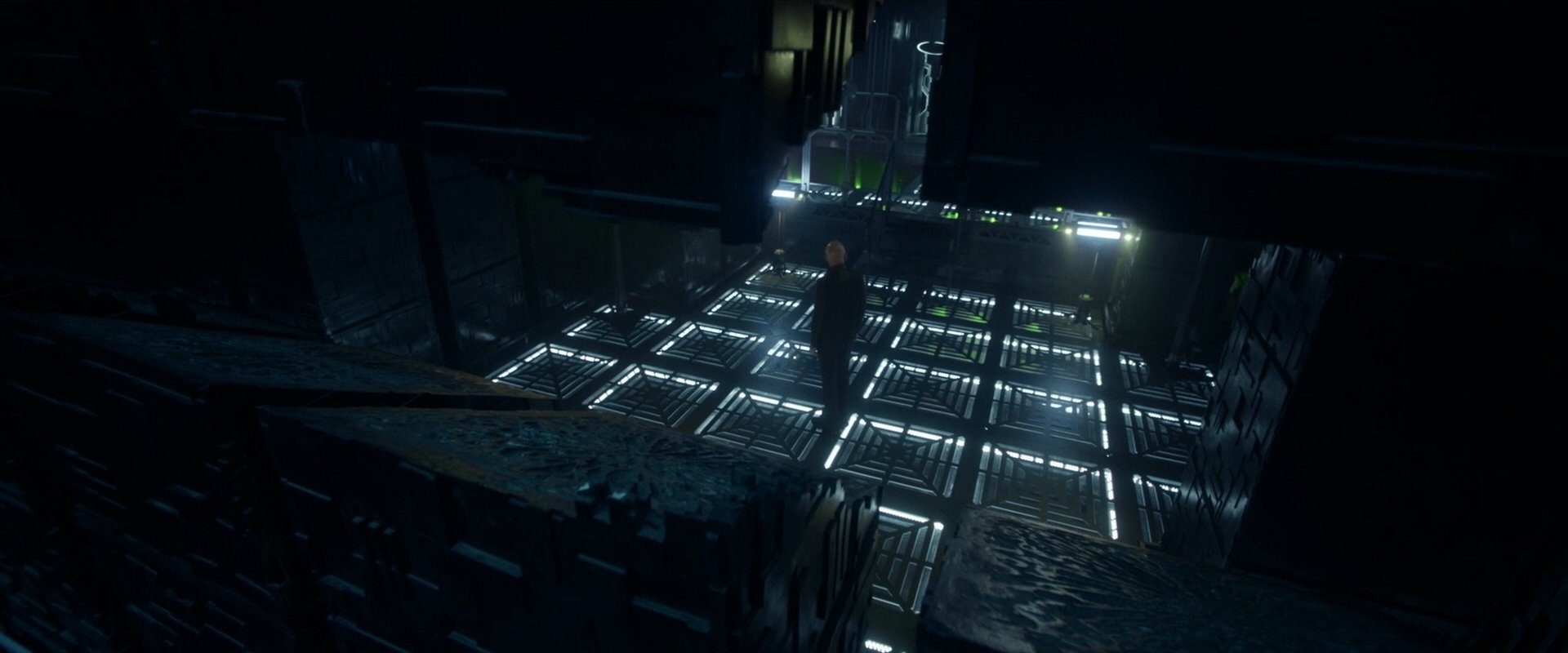 extant_StarTrek_PIC_1x06-TheImpossibleBox_03286.jpg