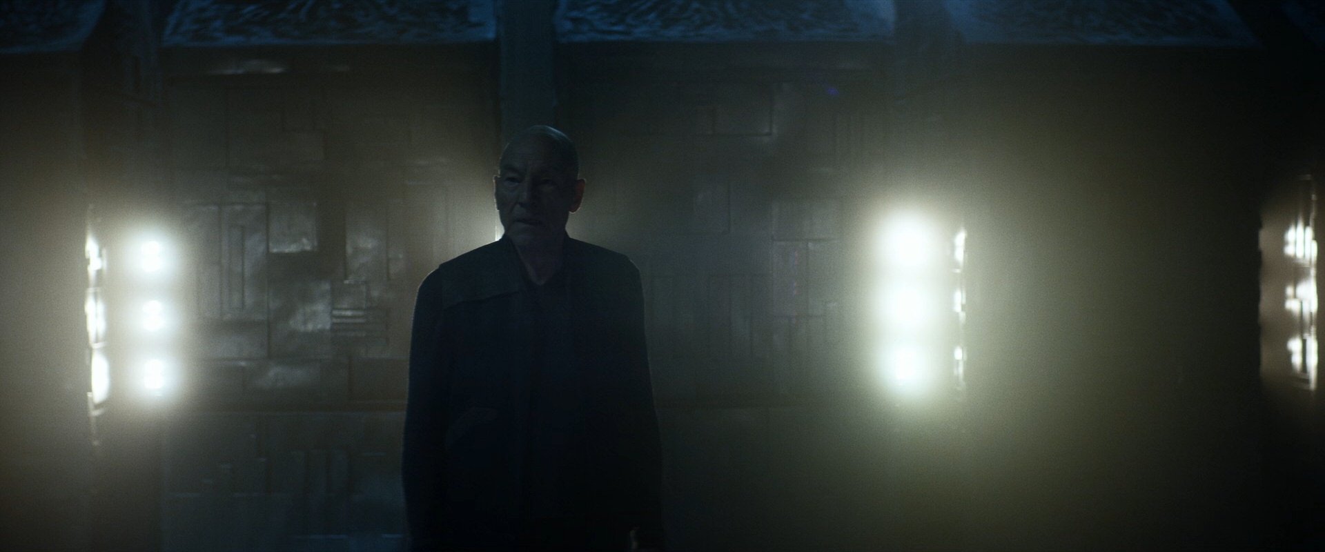 extant_StarTrek_PIC_1x06-TheImpossibleBox_03312.jpg