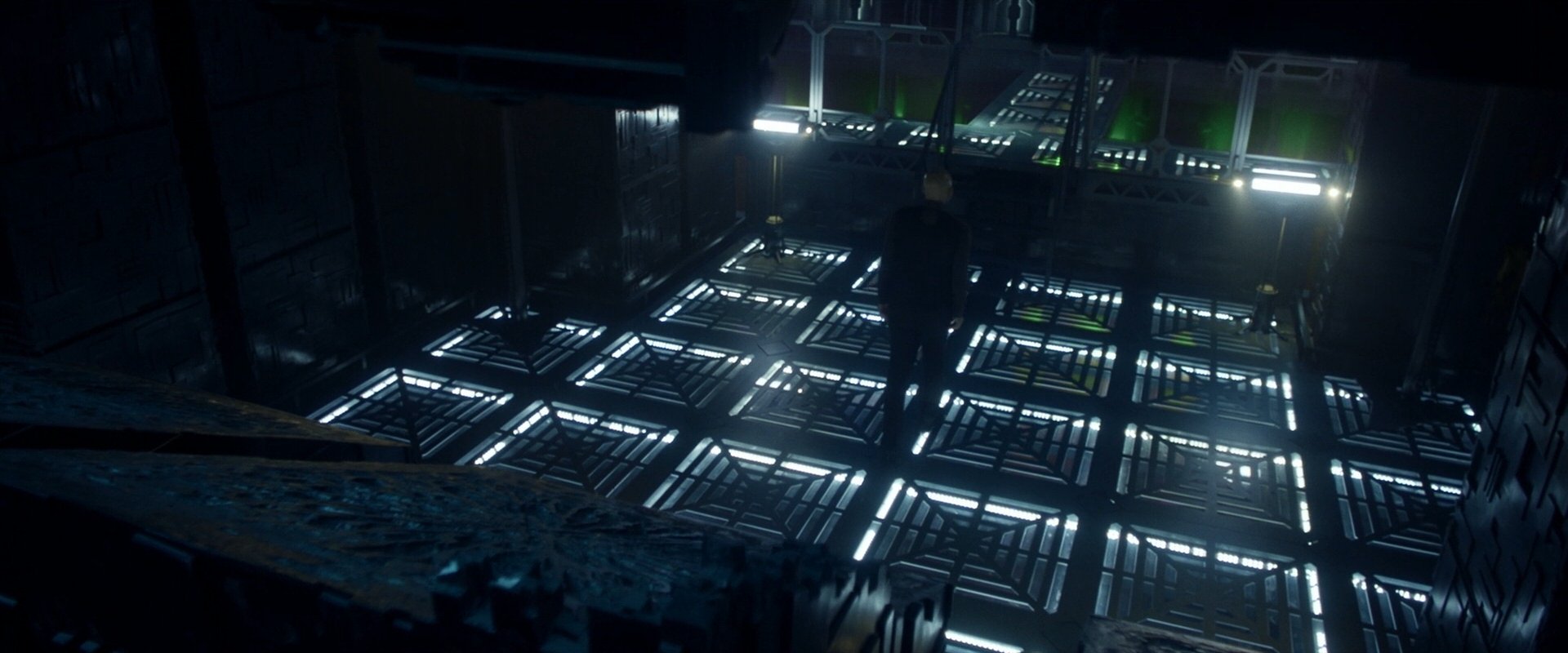 extant_StarTrek_PIC_1x06-TheImpossibleBox_03318.jpg