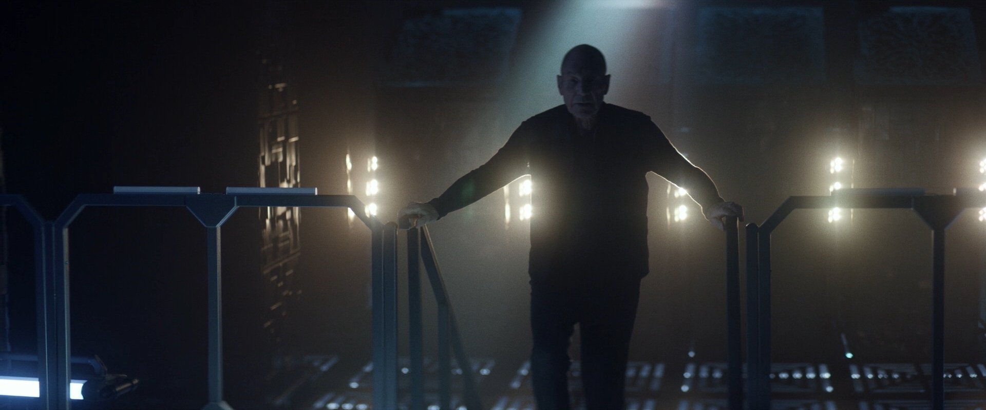 extant_StarTrek_PIC_1x06-TheImpossibleBox_03351.jpg