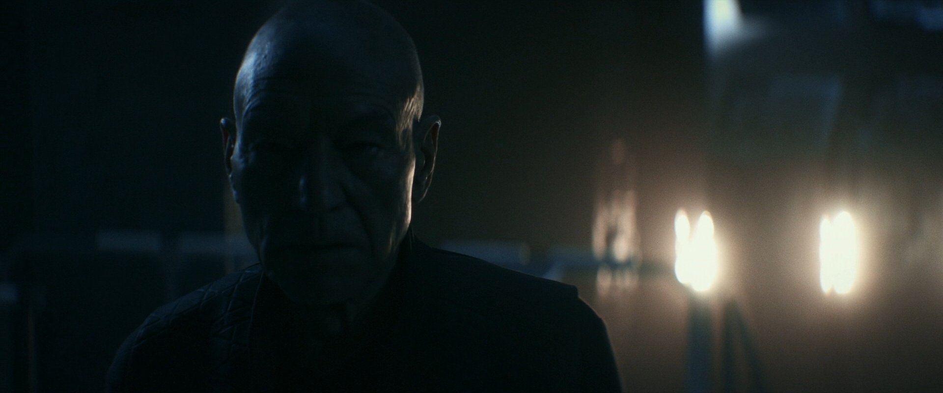 extant_StarTrek_PIC_1x06-TheImpossibleBox_03383.jpg
