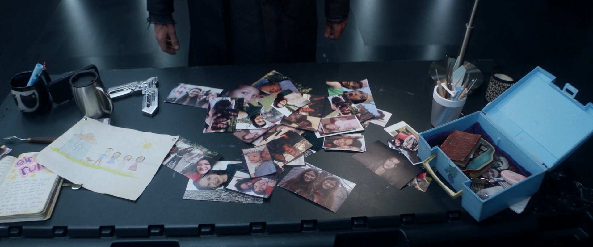 extant_StarTrek_PIC_1x06-TheImpossibleBox_03760.jpg