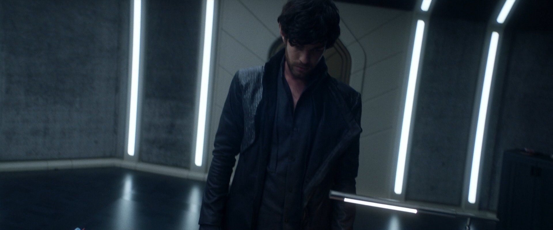 extant_StarTrek_PIC_1x06-TheImpossibleBox_03763.jpg
