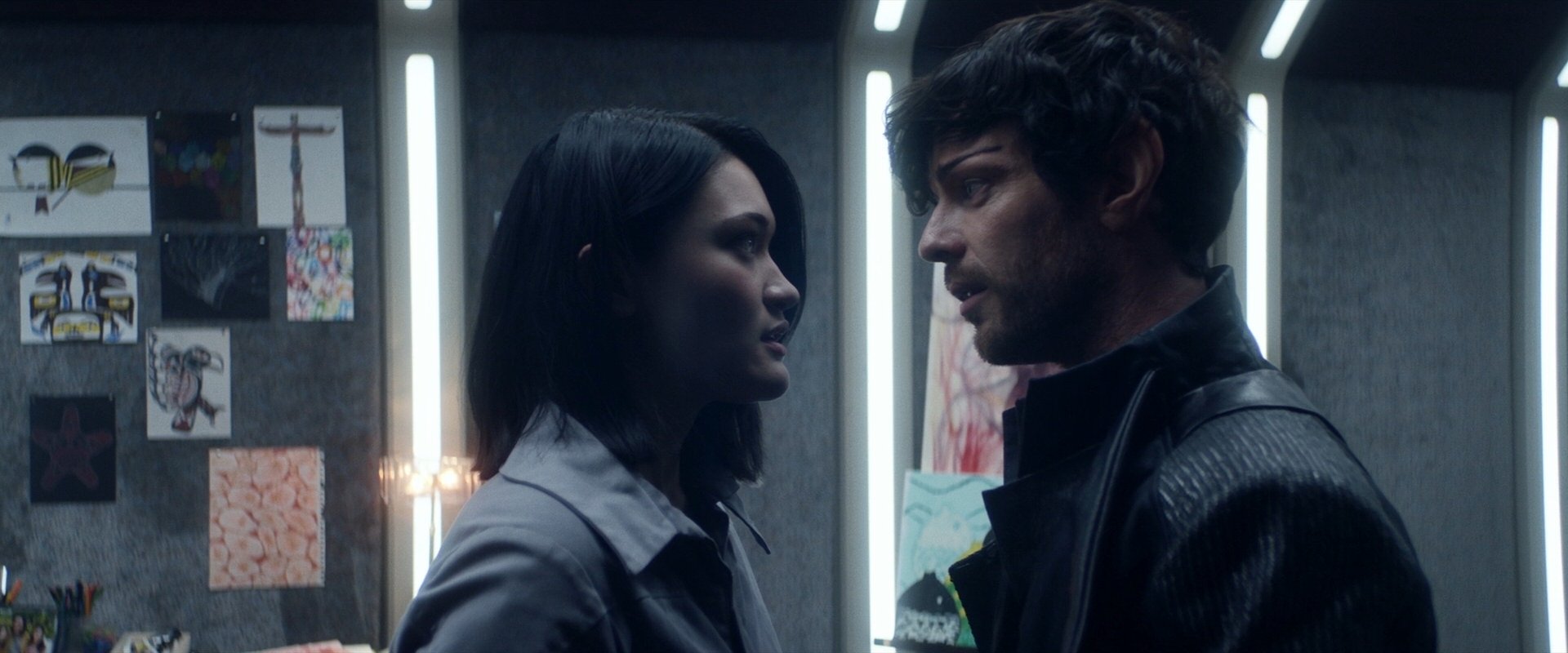 extant_StarTrek_PIC_1x06-TheImpossibleBox_03907.jpg