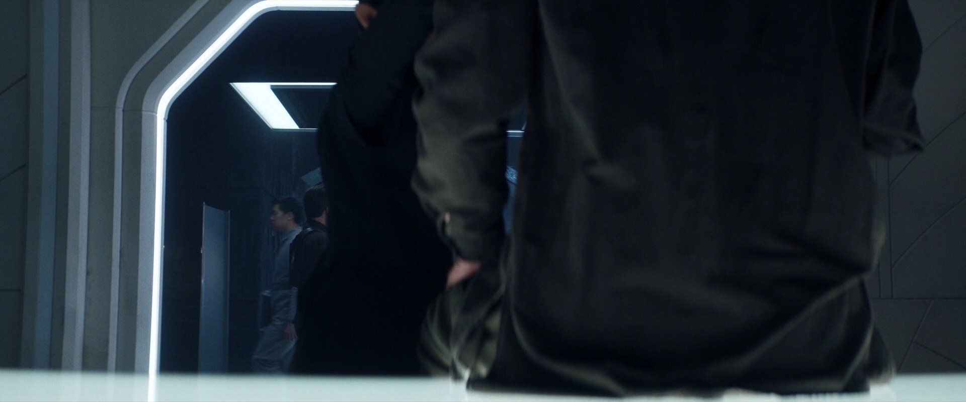 extant_StarTrek_PIC_1x06-TheImpossibleBox_03969.jpg