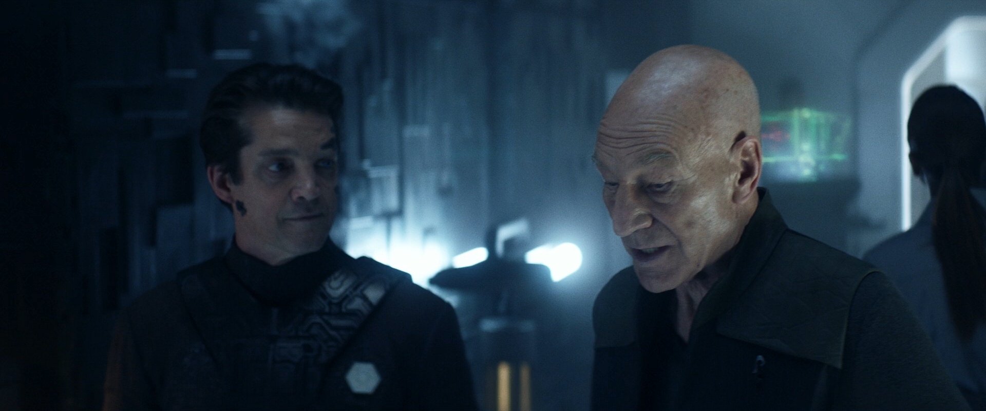 extant_StarTrek_PIC_1x06-TheImpossibleBox_04005.jpg