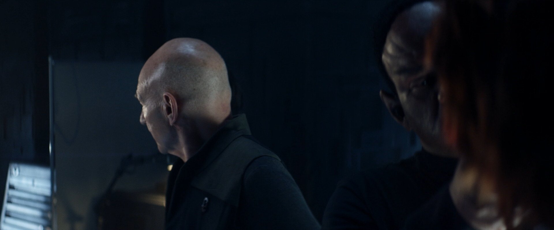 extant_StarTrek_PIC_1x06-TheImpossibleBox_04018.jpg