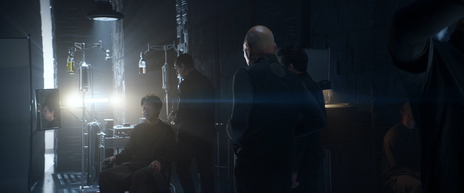 extant_StarTrek_PIC_1x06-TheImpossibleBox_04042.jpg