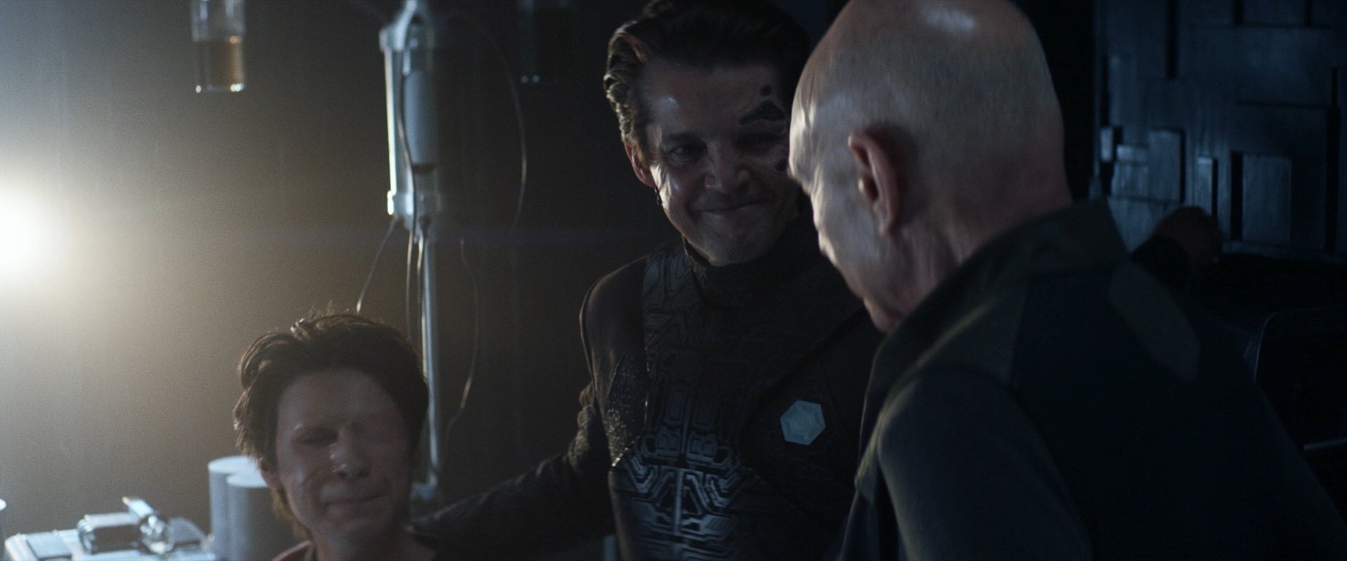 extant_StarTrek_PIC_1x06-TheImpossibleBox_04065.jpg