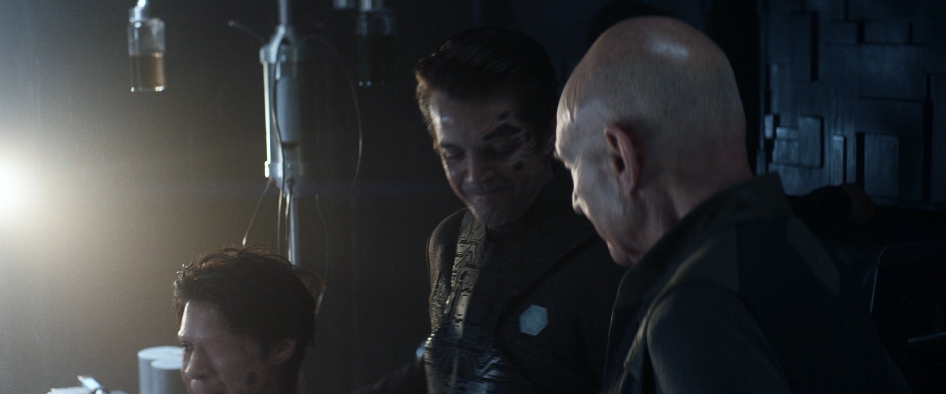 extant_StarTrek_PIC_1x06-TheImpossibleBox_04066.jpg
