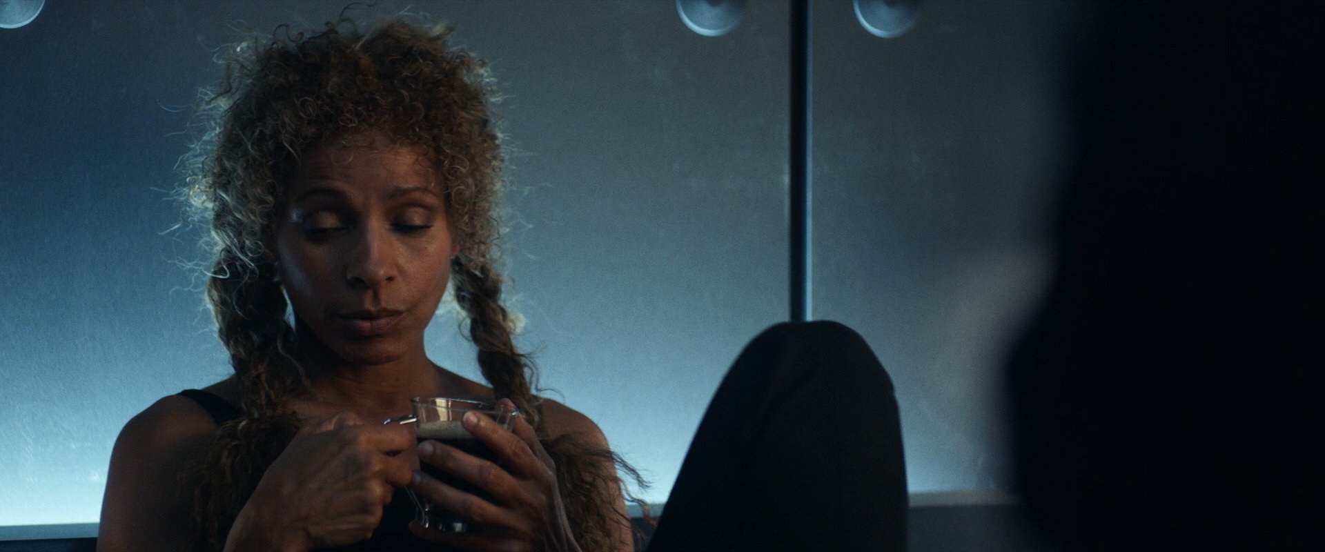 extant_StarTrek_PIC_1x06-TheImpossibleBox_04276.jpg