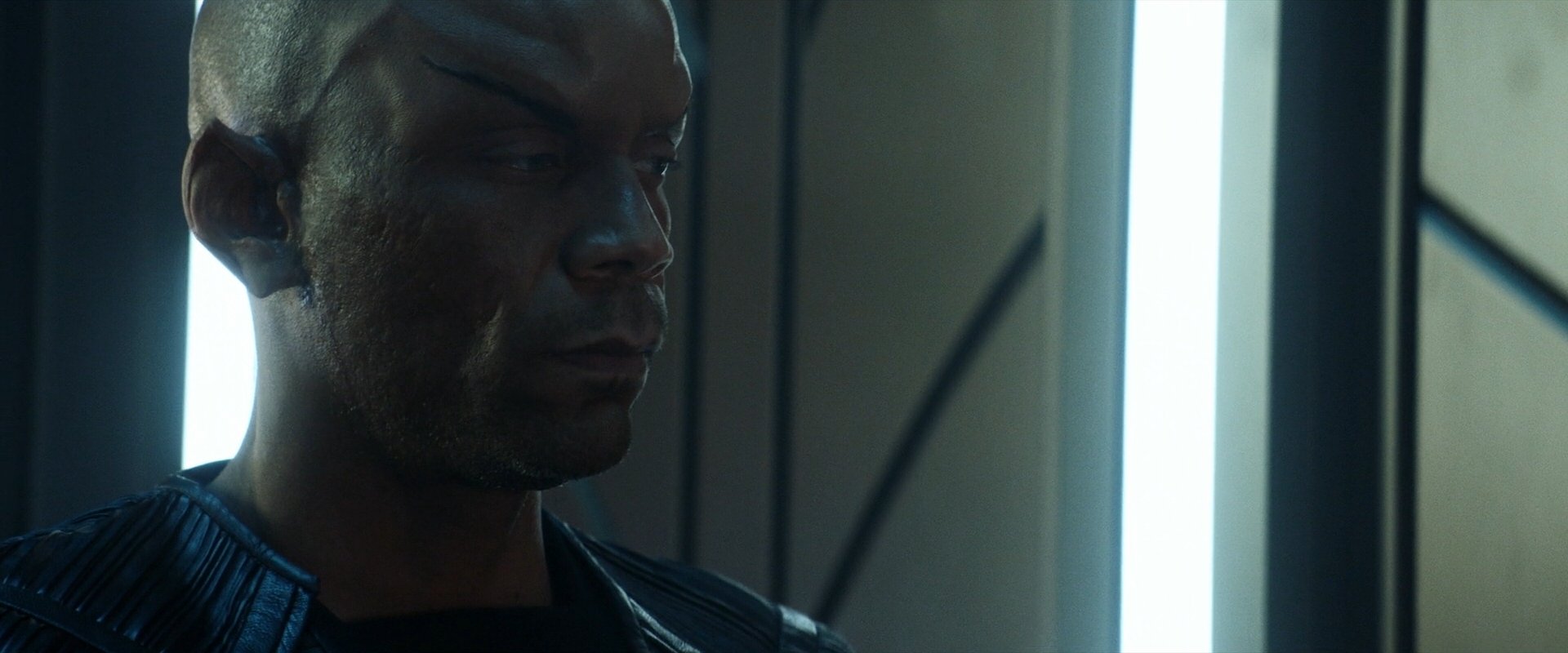 extant_StarTrek_PIC_1x06-TheImpossibleBox_04373.jpg