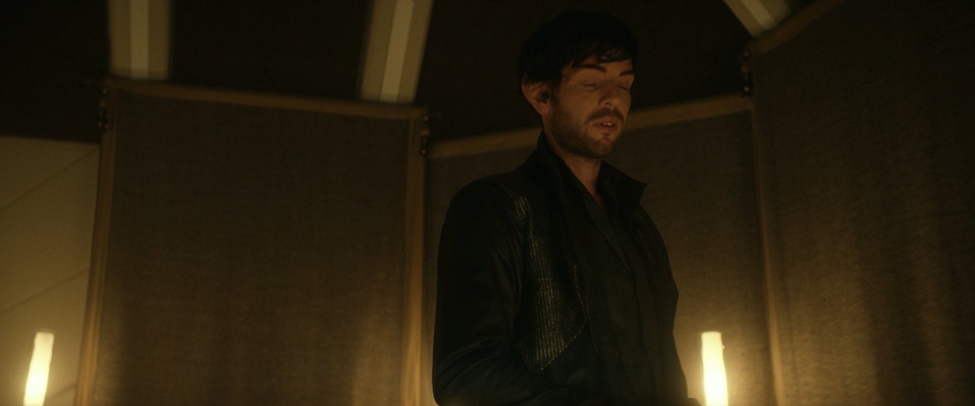 extant_StarTrek_PIC_1x06-TheImpossibleBox_04441.jpg