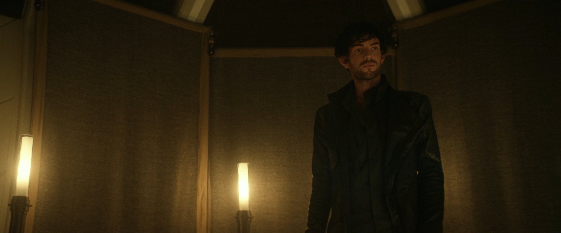 extant_StarTrek_PIC_1x06-TheImpossibleBox_04453.jpg