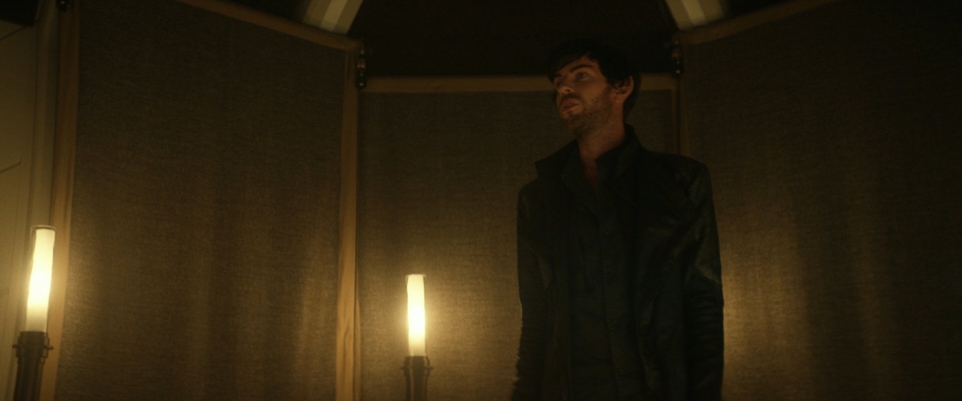 extant_StarTrek_PIC_1x06-TheImpossibleBox_04455.jpg