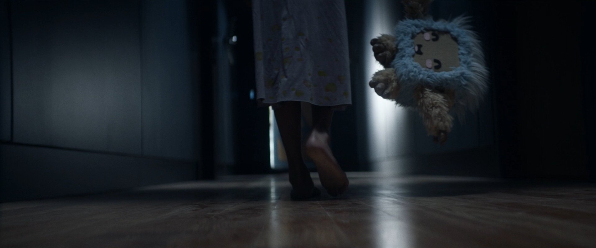extant_StarTrek_PIC_1x06-TheImpossibleBox_04579.jpg