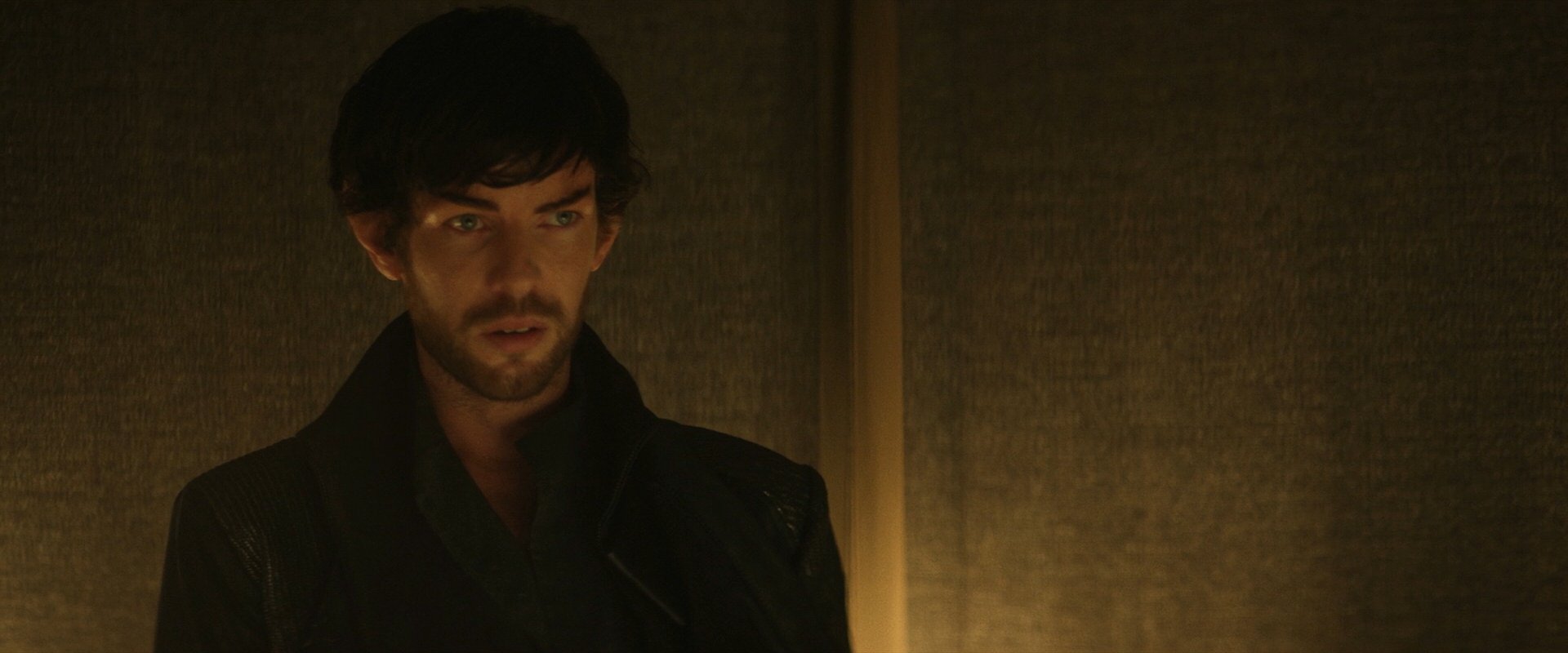 extant_StarTrek_PIC_1x06-TheImpossibleBox_04622.jpg