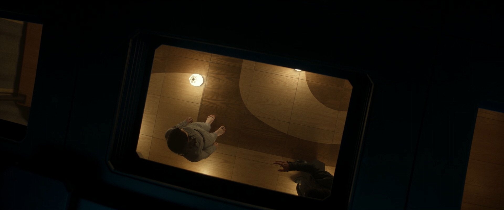 extant_StarTrek_PIC_1x06-TheImpossibleBox_04803.jpg
