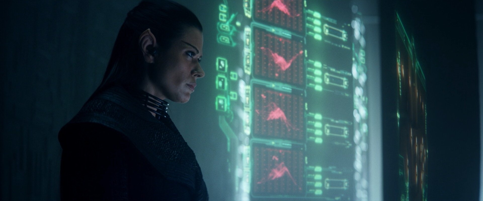 extant_StarTrek_PIC_1x06-TheImpossibleBox_04827.jpg