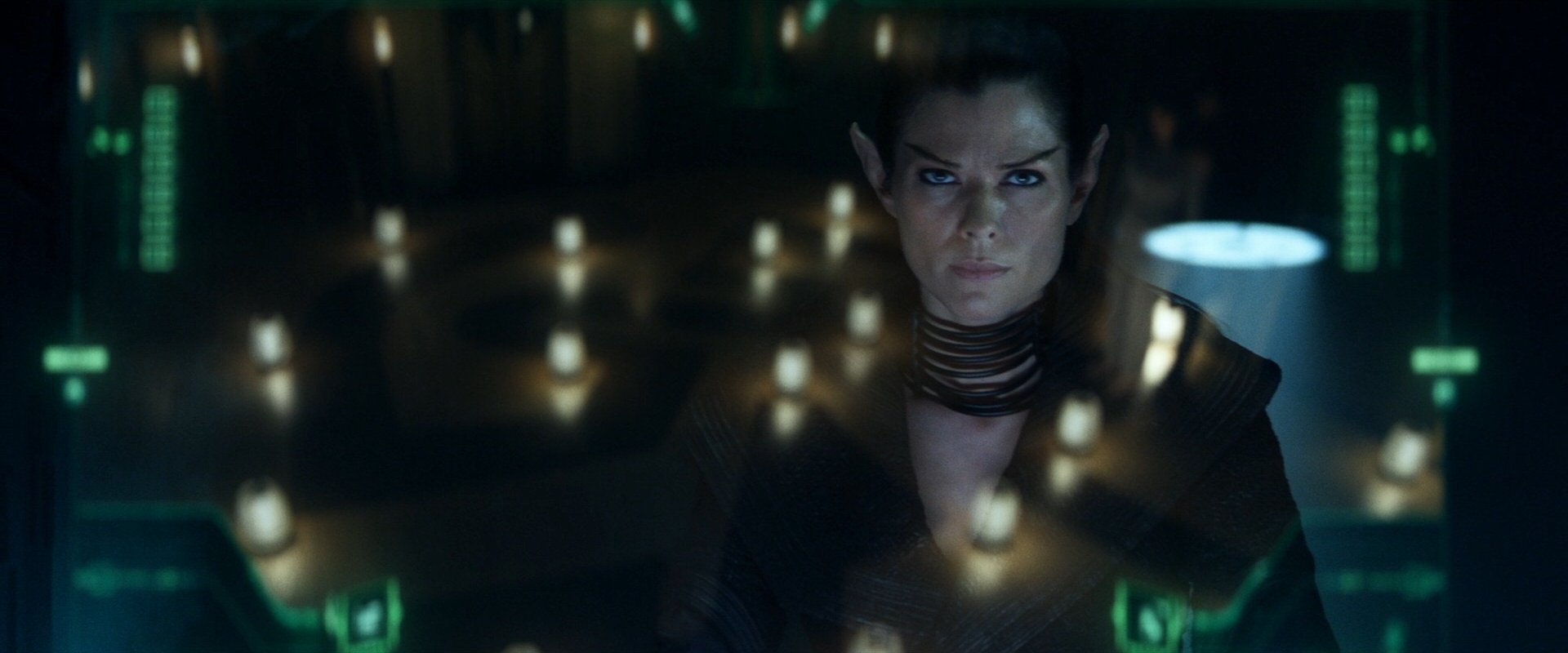 extant_StarTrek_PIC_1x06-TheImpossibleBox_04852.jpg