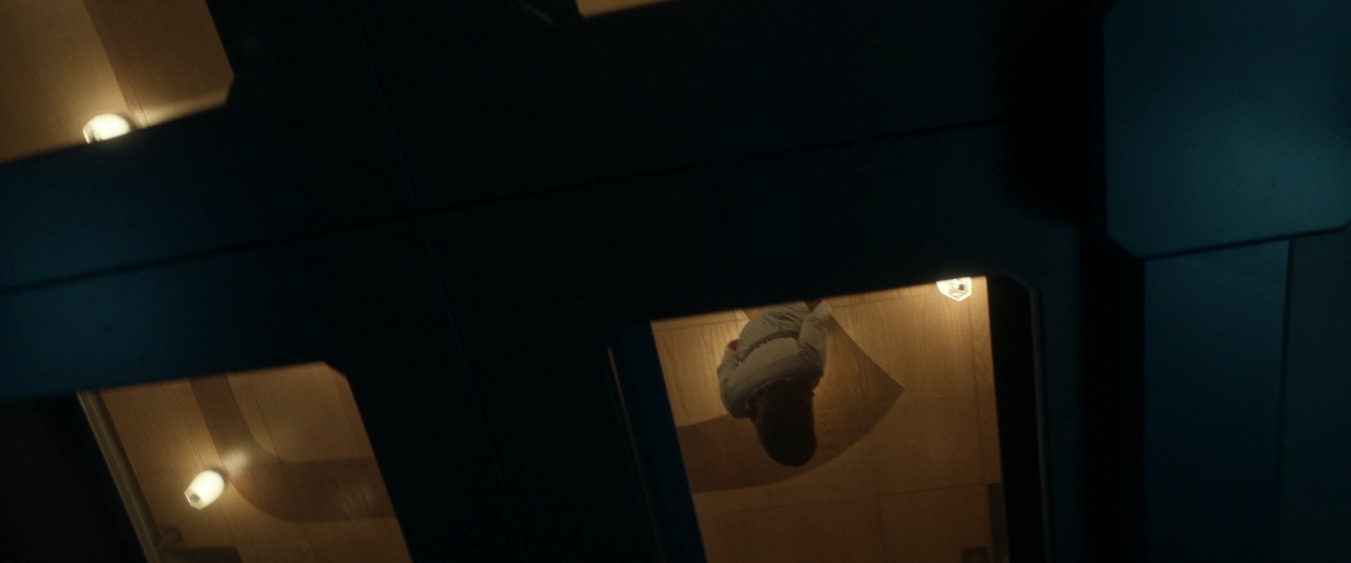 extant_StarTrek_PIC_1x06-TheImpossibleBox_04894.jpg