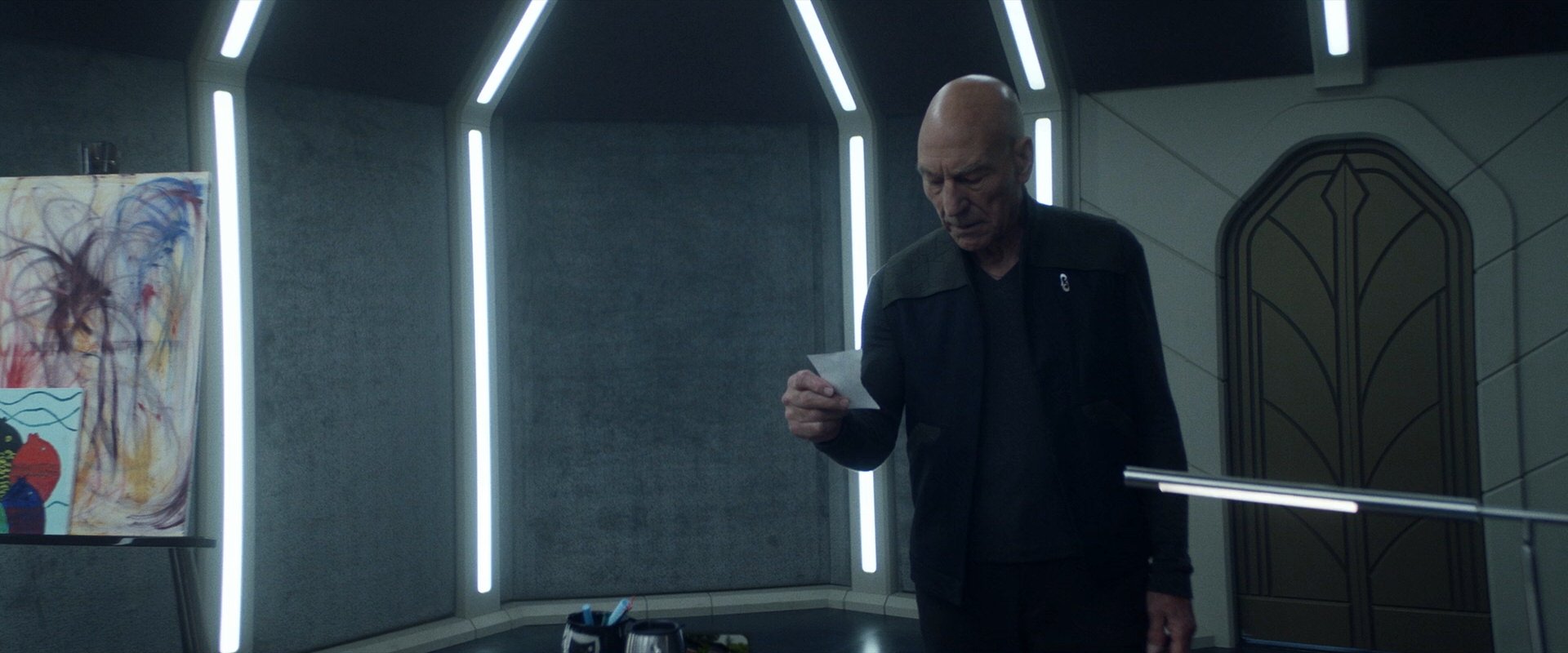 extant_StarTrek_PIC_1x06-TheImpossibleBox_04944.jpg