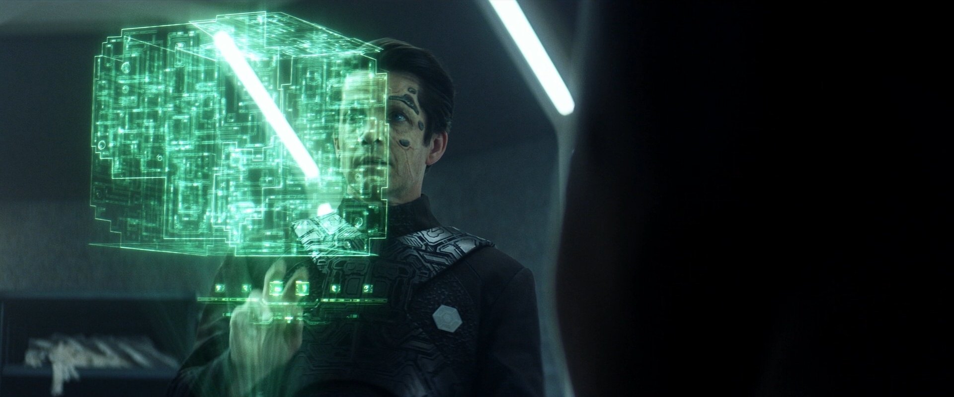 extant_StarTrek_PIC_1x06-TheImpossibleBox_04976.jpg