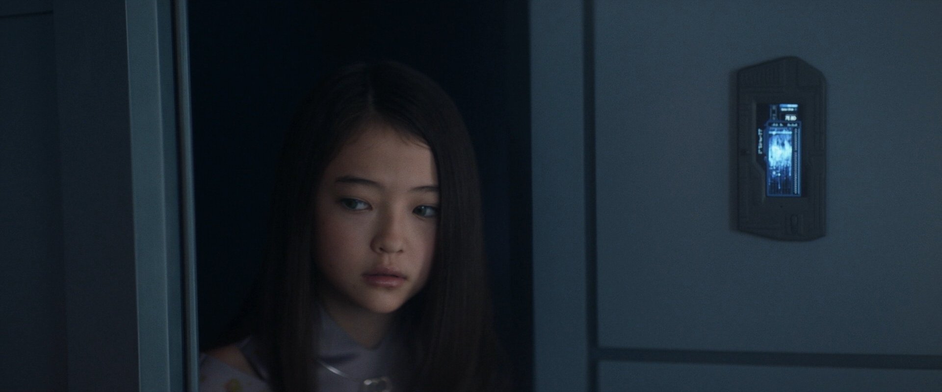 extant_StarTrek_PIC_1x06-TheImpossibleBox_05005.jpg