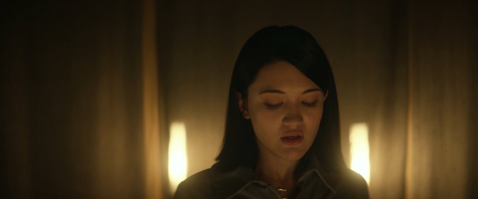 extant_StarTrek_PIC_1x06-TheImpossibleBox_05022.jpg