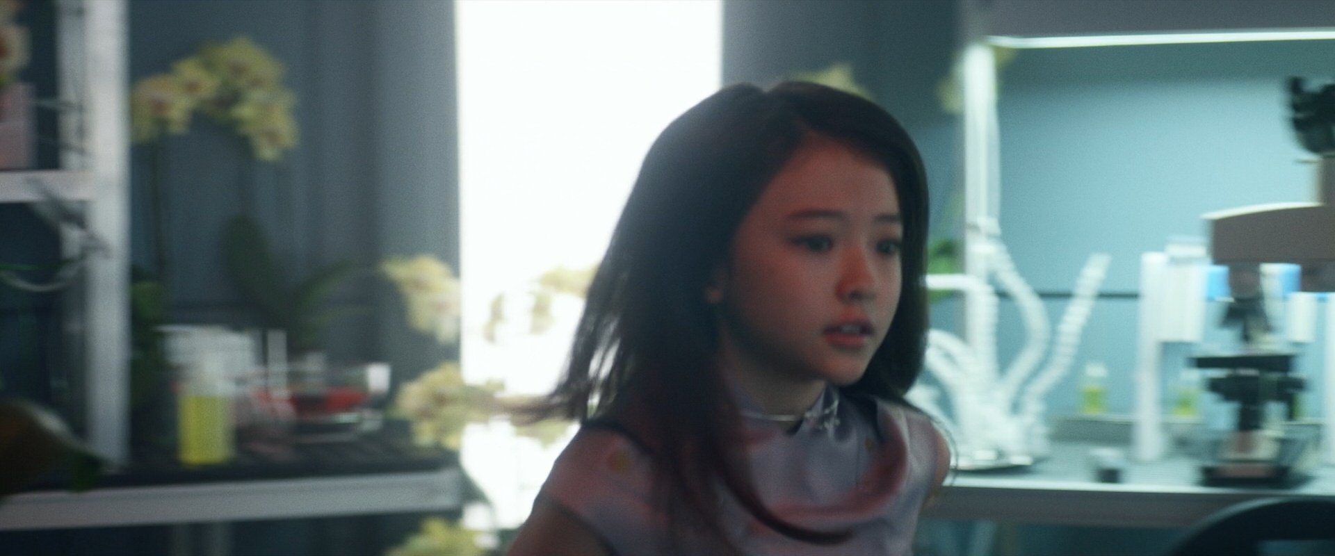 extant_StarTrek_PIC_1x06-TheImpossibleBox_05049.jpg