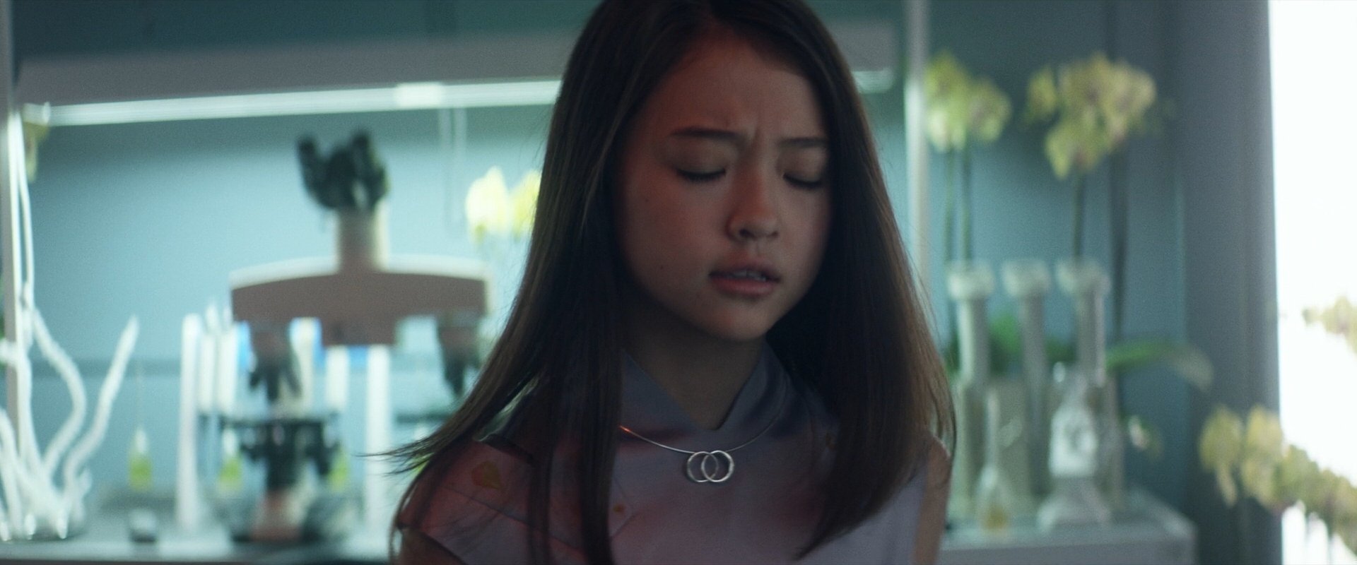 extant_StarTrek_PIC_1x06-TheImpossibleBox_05052.jpg