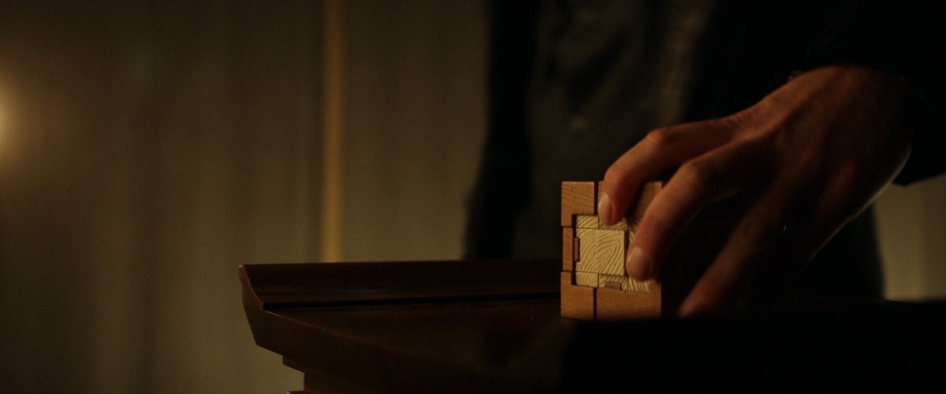 extant_StarTrek_PIC_1x06-TheImpossibleBox_05198.jpg