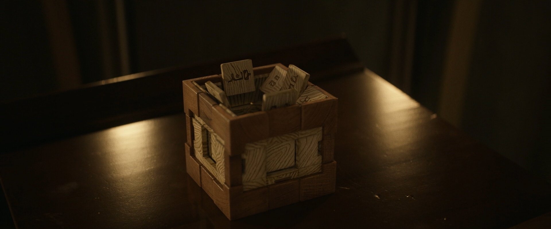 extant_StarTrek_PIC_1x06-TheImpossibleBox_05243.jpg