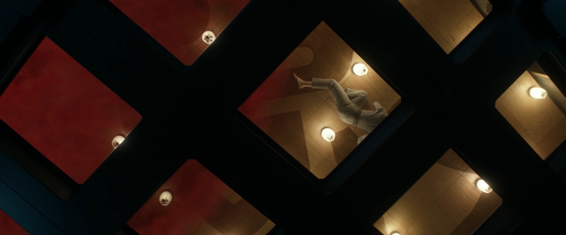 extant_StarTrek_PIC_1x06-TheImpossibleBox_05271.jpg