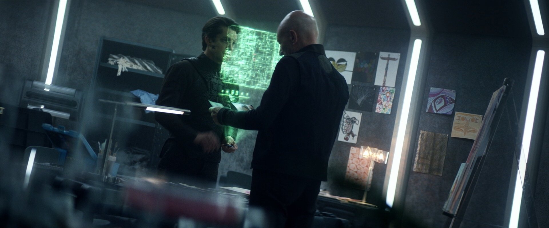 extant_StarTrek_PIC_1x06-TheImpossibleBox_05356.jpg