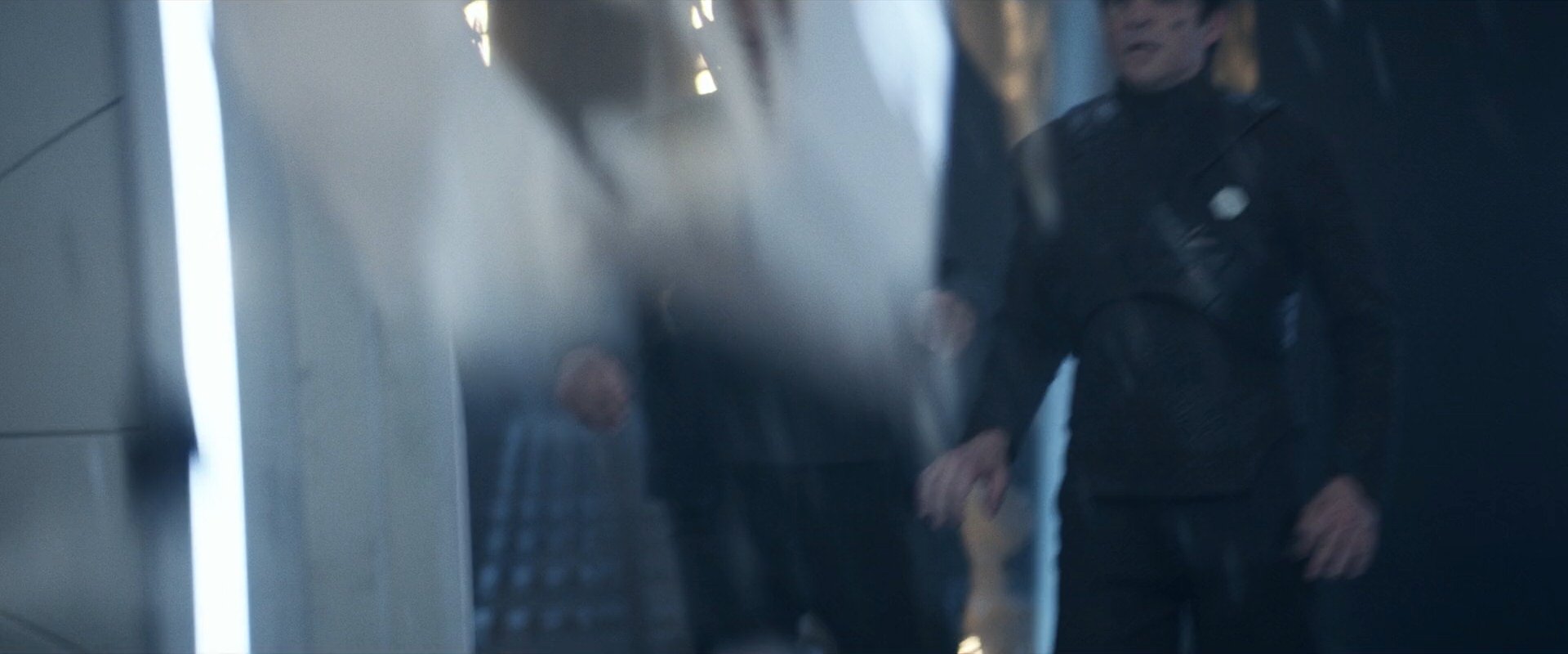 extant_StarTrek_PIC_1x06-TheImpossibleBox_05409.jpg