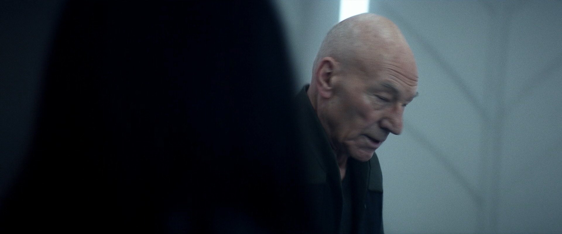 extant_StarTrek_PIC_1x06-TheImpossibleBox_05462.jpg