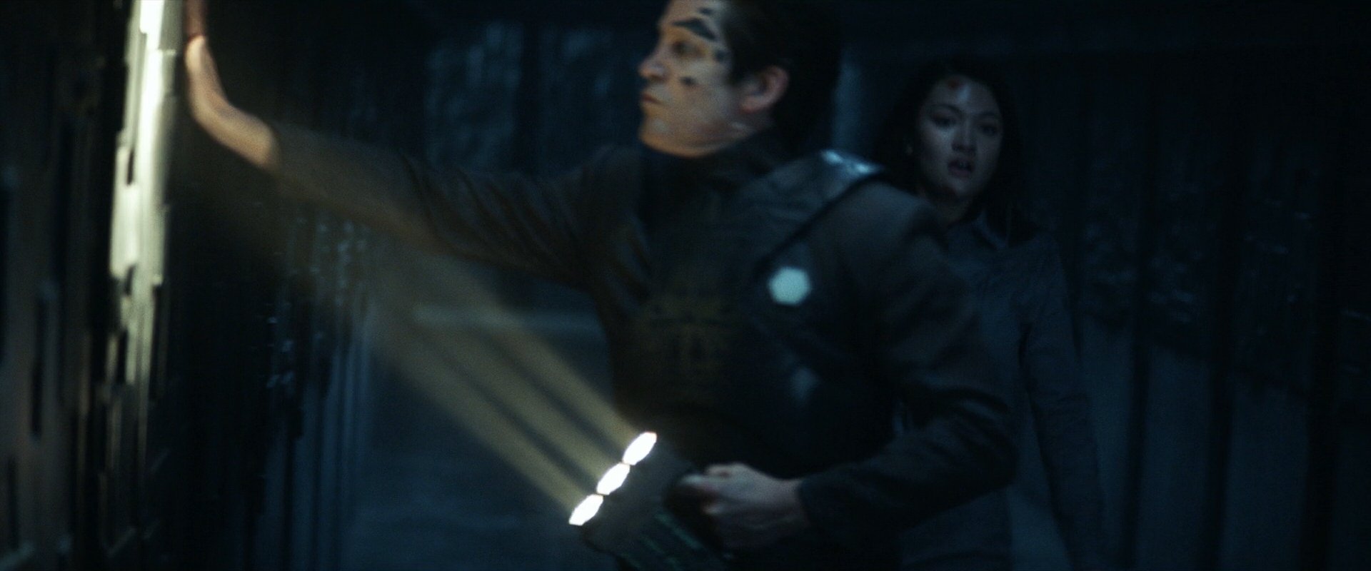 extant_StarTrek_PIC_1x06-TheImpossibleBox_05505.jpg