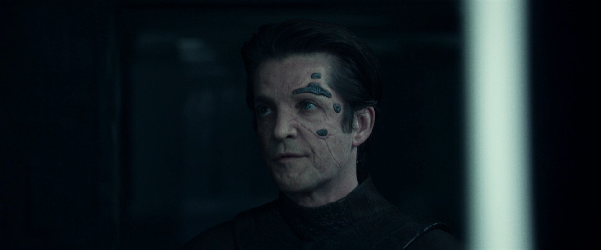 extant_StarTrek_PIC_1x06-TheImpossibleBox_05624.jpg