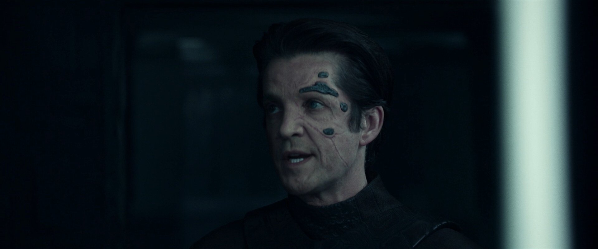 extant_StarTrek_PIC_1x06-TheImpossibleBox_05625.jpg