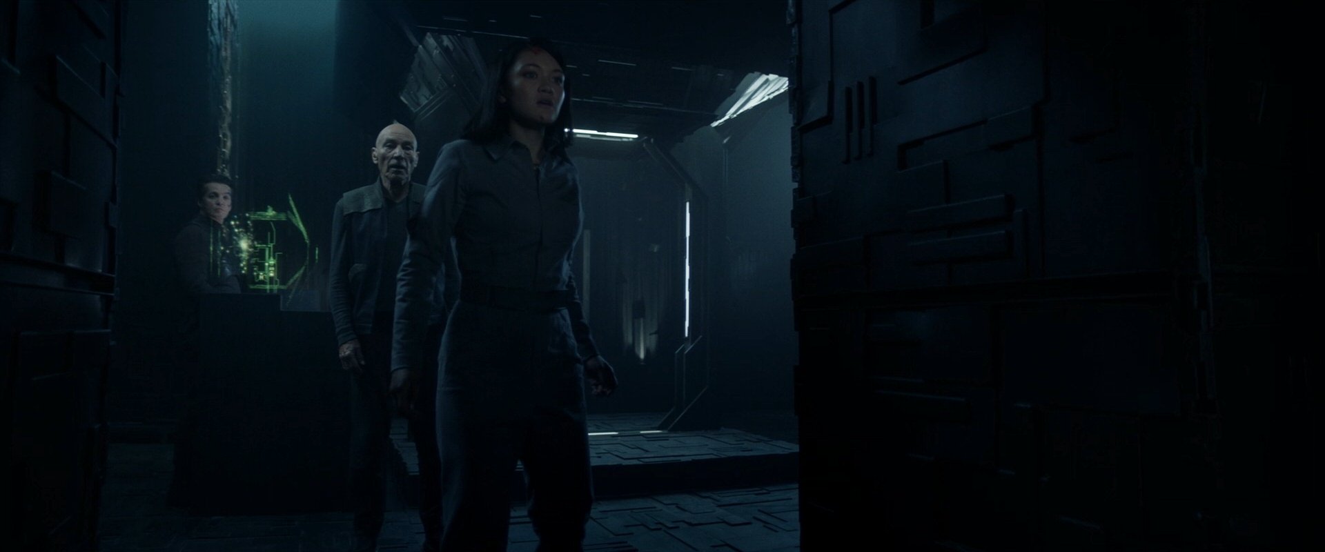 extant_StarTrek_PIC_1x06-TheImpossibleBox_05706.jpg