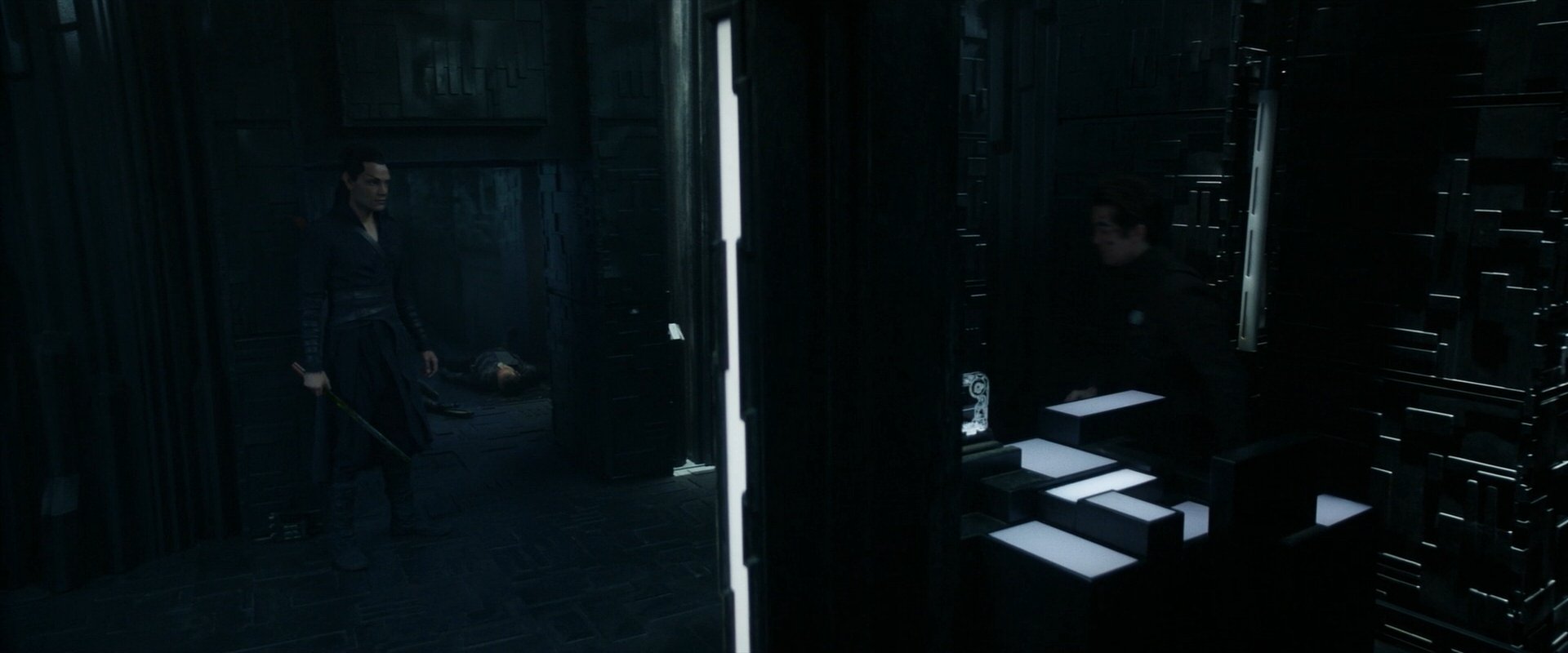 extant_StarTrek_PIC_1x06-TheImpossibleBox_05839.jpg